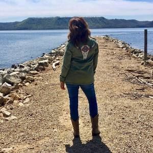 Meet your Posher, Betsy